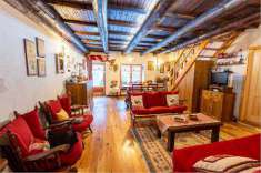 Foto Porzione di Casa in Vendita, 4 Locali, 110 mq, Pragelato