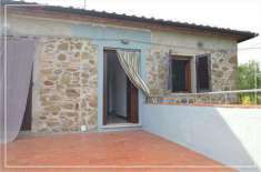 Foto Porzione di Casa in Vendita, 4 Locali, 130 mq, Larciano