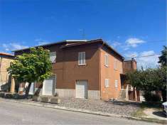 Foto Porzione di Casa in Vendita, 4 Locali, 137 mq, Spoleto
