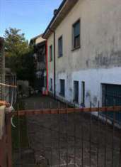 Foto Porzione di Casa in Vendita, 5 Locali, 81 mq, Cermenate