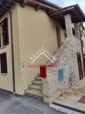 Foto Porzione di Casa in Vendita, 5 Locali, 98 mq, Citerna (Pistrino)