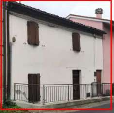 Foto Porzione di Casa in Vendita, 6 Locali, 131 mq, Cartoceto