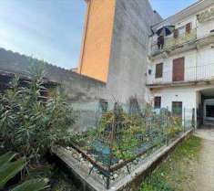 Foto Porzione di Casa in Vendita, 6 Locali, 135 mq, Cameri