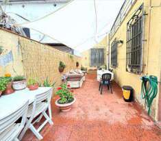 Foto Porzione di Casa in Vendita, 6 Locali, 135 mq, Pontedera