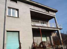 Foto Porzione di Casa in Vendita, 6 Locali, 142 mq, Almenno San Barto