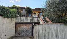 Foto Porzione di Casa in Vendita, 6 Locali, 143 mq, Vernio