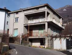 Foto Porzione di Casa in Vendita, 6 Locali, 147 mq, Almenno San Barto