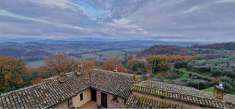 Foto Porzione di Casa in Vendita, 6 Locali, 160 mq, Todi (Cecanibbi)