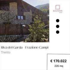 Foto Porzione di Casa in Vendita, 6 Locali, 226 mq, Riva del Garda (C