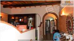 Foto Porzione di Casa in Vendita, 6 Locali, 230 mq, Fiscaglia