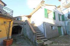 Foto Porzione di Casa in Vendita, pi di 6 Locali, 144 mq, Villafranc