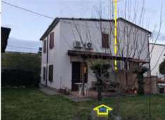 Foto Porzione di Casa in Vendita, pi� di 6 Locali, 165 mq, Lugo
