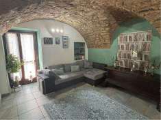 Foto Porzione di Casa in Vendita, pi di 6 Locali, 180 mq, Cumiana