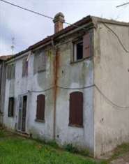 Foto Porzione di Casa in Vendita, pi di 6 Locali, 180 mq, Gonzaga