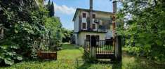 Foto Porzione di Casa in Vendita, pi di 6 Locali, 182 mq, Prata di P