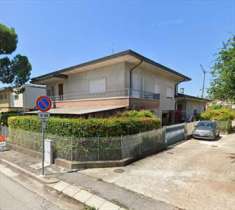 Foto Porzione di Casa in Vendita, pi di 6 Locali, 185 mq, Veggiano