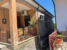 Foto Porzione di Casa in Vendita, pi di 6 Locali, 187 mq, Ceccano