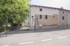 Foto Porzione di Casa in Vendita, pi di 6 Locali, 192 mq, Quattro Ca