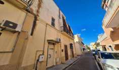 Foto Porzione di Casa in Vendita, pi di 6 Locali, 200 mq, Tricase