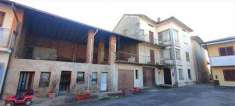 Foto Porzione di Casa in Vendita, pi di 6 Locali, 350 mq, Cirimido