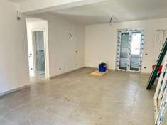 Foto Porzione di casa in vendita a Ameglia