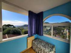 Foto Porzione di casa in vendita a Bordighera