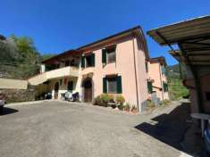 Foto Porzione di casa in vendita a Buti 223 mq  Rif: 1318175