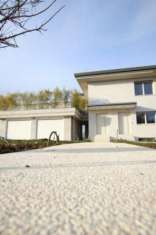 Foto Porzione di casa in vendita a Caldogno