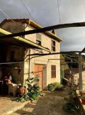 Foto Porzione di casa in vendita a Capezzano - Pietrasanta 90 mq  Rif: 1072661