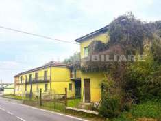 Foto Porzione di casa in vendita a Capriano del Colle