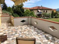Foto Porzione di casa in vendita a Castelnuovo Magra