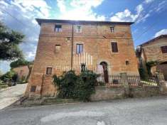 Foto Porzione di casa in vendita a Castiglione Del Lago