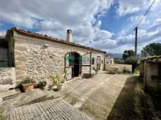 Foto Porzione di casa in vendita a Chiaramonte Gulfi - 3 locali 95mq