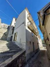 Foto Porzione di casa in vendita a Civitaluparella