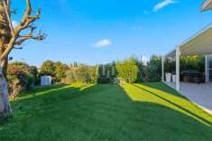 Foto Porzione di casa in vendita a Desenzano Del Garda