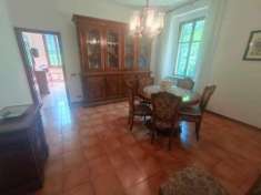 Foto Porzione di casa in vendita a Follo