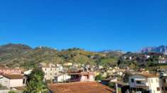 Foto Porzione di casa in vendita a Fossola - Carrara 80 mq  Rif: 1299508