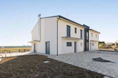 Foto Porzione di casa in vendita a Fusignano