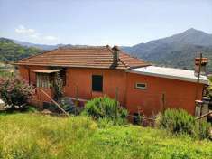 Foto Porzione di casa in vendita a Genova