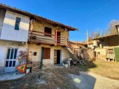 Foto Porzione di casa in vendita a Grinzane Cavour - 2 locali 65mq