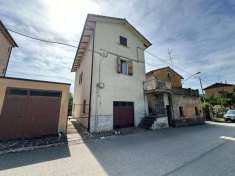 Foto Porzione di casa in vendita a Gubbio