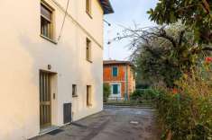 Foto Porzione di casa in vendita a Imola