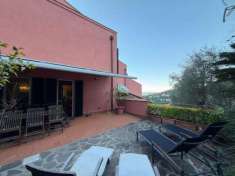 Foto Porzione di casa in vendita a La Spezia