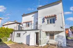 Foto Porzione di casa in vendita a Lugo