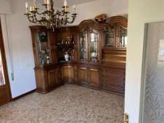 Foto Porzione di casa in vendita a Massa