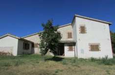 Foto Porzione di casa in vendita a Massa Martana