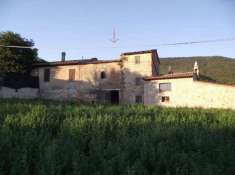 Foto Porzione di casa in vendita a Massa Martana