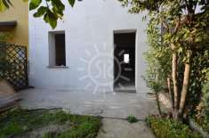 Foto Porzione di casa in vendita a Molinella