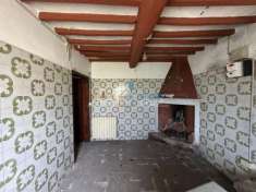 Foto Porzione di casa in vendita a Montignoso