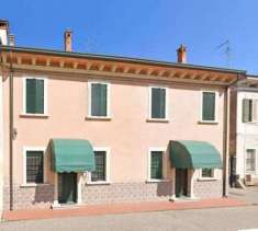 Foto Porzione di casa in Vendita a Mozzecane
